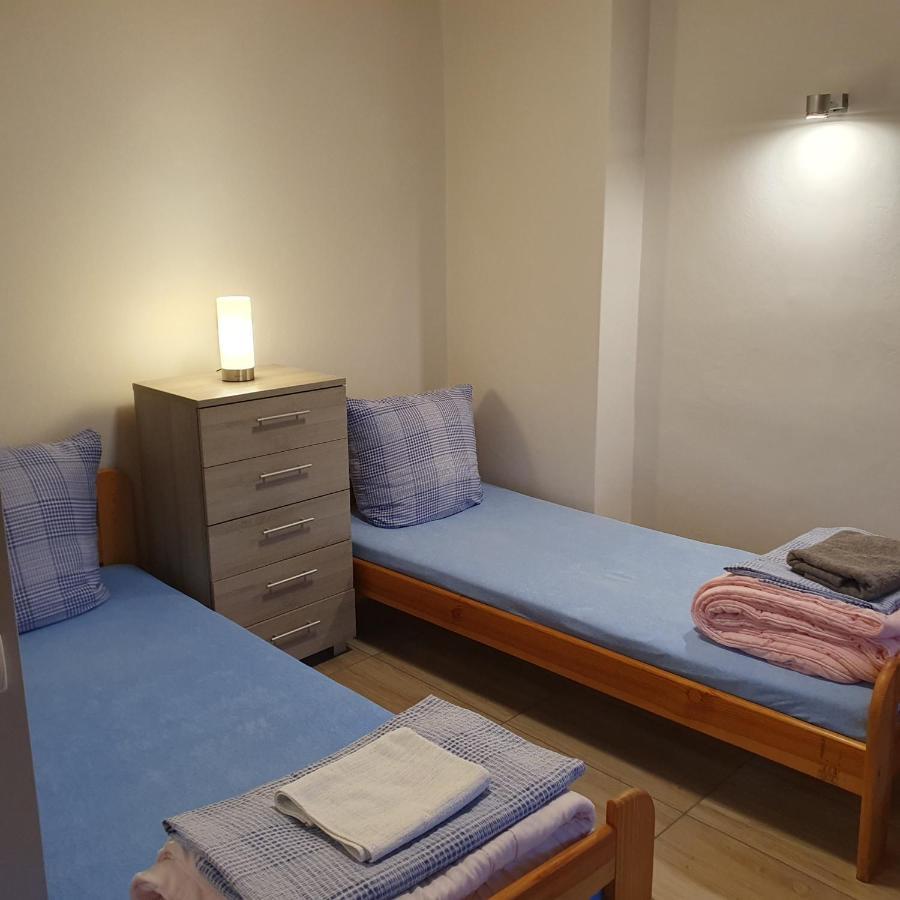Noclegi Silesia Aster Tychy Exteriör bild